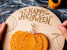 Load image into Gallery viewer, String Art Halloween - Pumpkin
