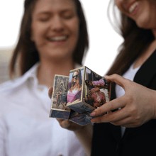 Laden Sie das Bild in den Galerie-Viewer, Cubili - Magic Photo Cube